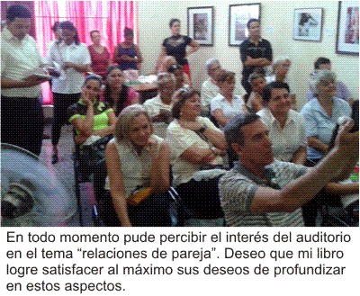 Otra vista de los asistentes al lanzamiento del libro eBook e-book como se hace el amor con amor, como hacer el amor, como tener una relacion de pareja feliz